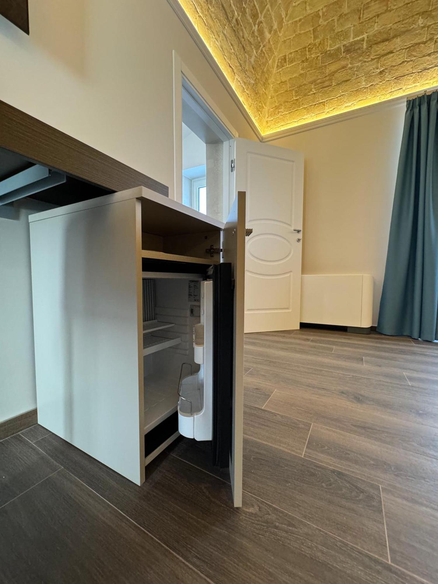 B&B Palazzo Croghan Torre Maggiore Extérieur photo